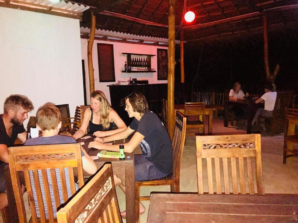 King'S Elephant Cabanas & Restaurant Tangalle Exterior photo