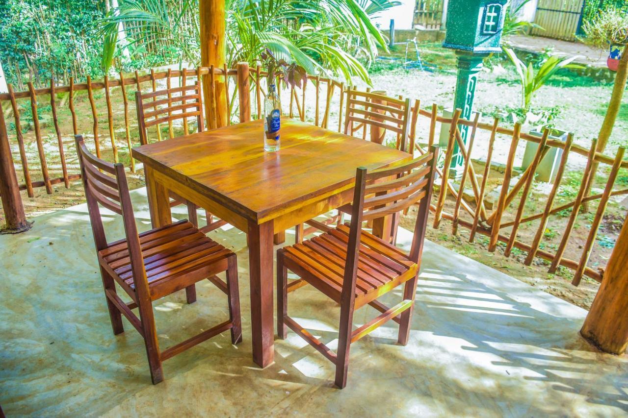 King'S Elephant Cabanas & Restaurant Tangalle Exterior photo